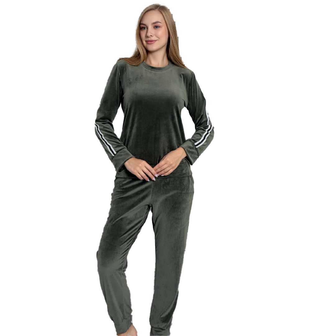 ملابس منزلية للنساء