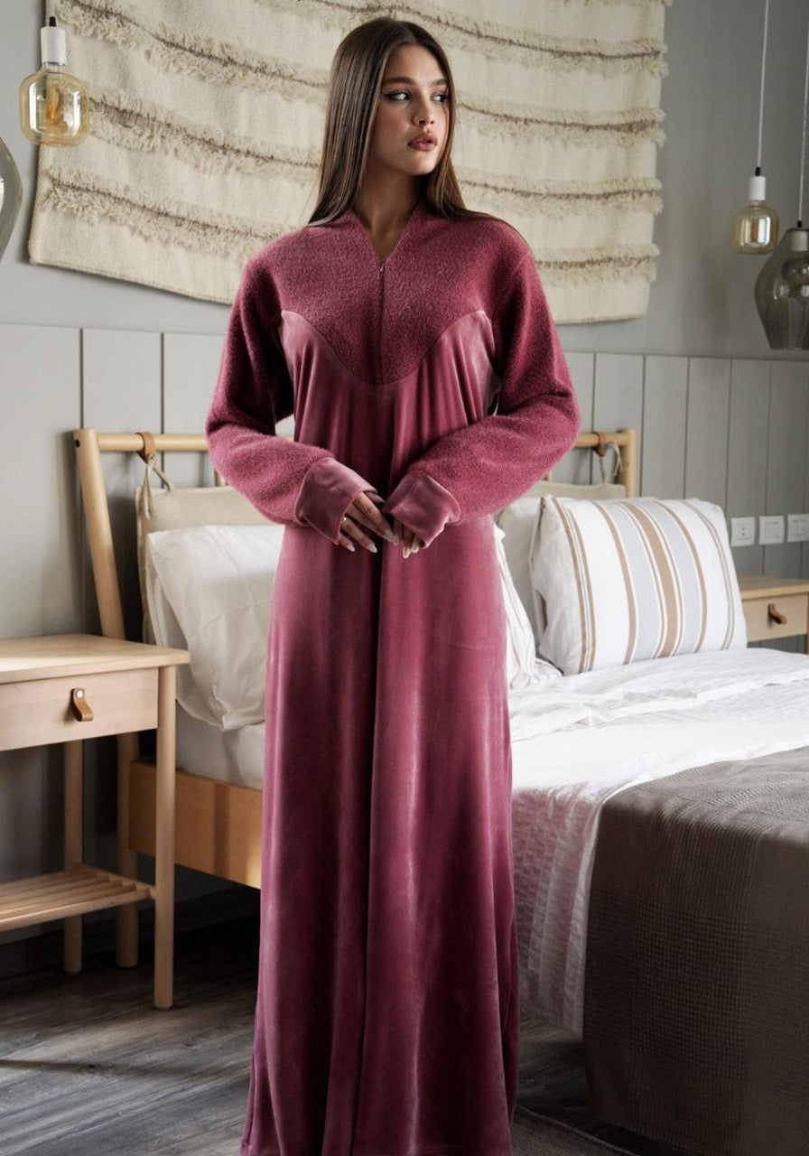 Velvet dress with zip