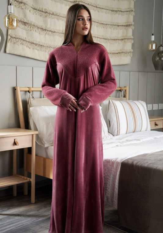 Velvet dress with zip